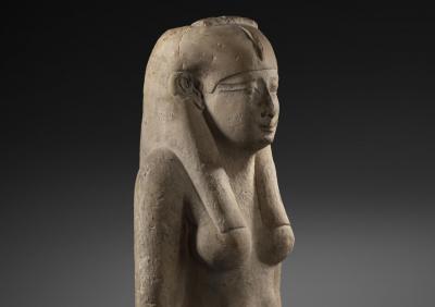 Estatua de una reina. Piedra caliza. Inicios del periodo Ptolemáico, ca. 290 a.C.